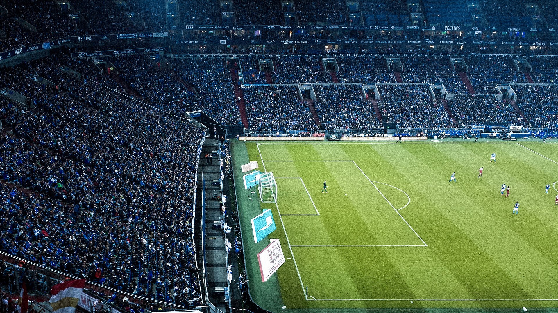 Scout迎来二十赛季出色发挥，西班牙队观众热烈欢呼！上演精彩一战