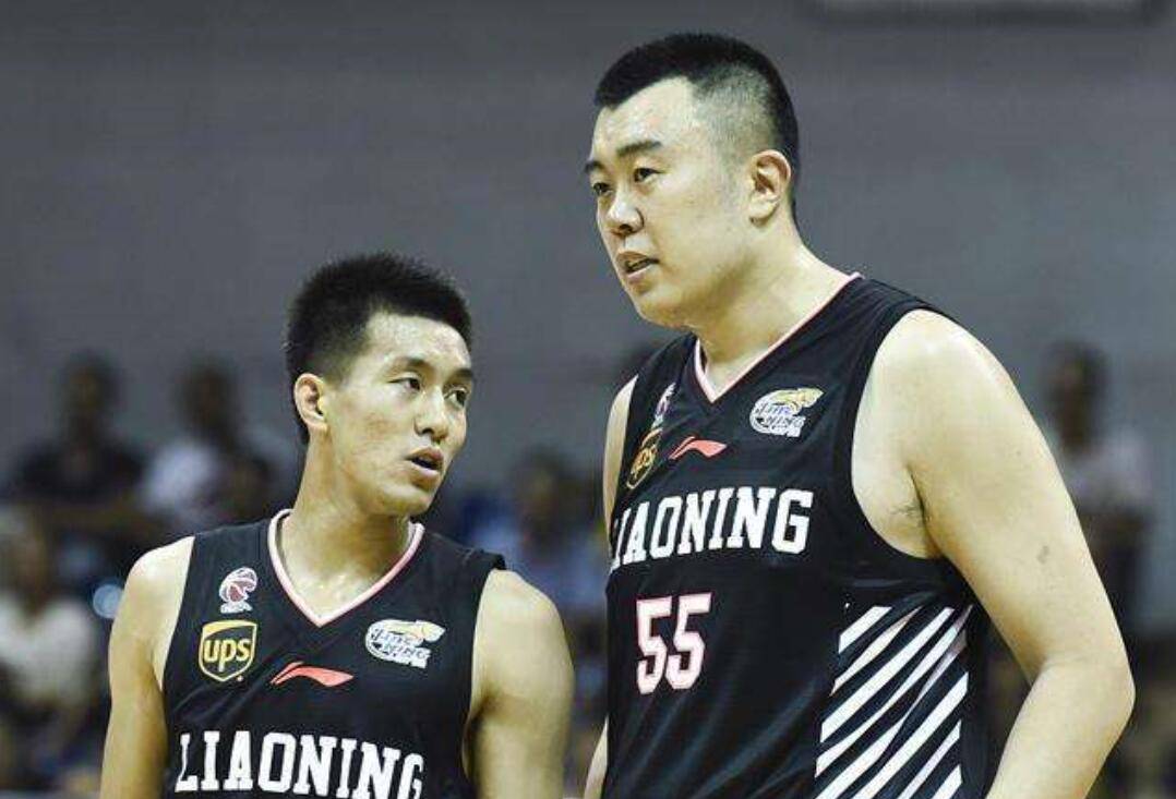  钻石联赛转会风云：波尔图盯上锋线强援，郭艾伦或成交易筹码